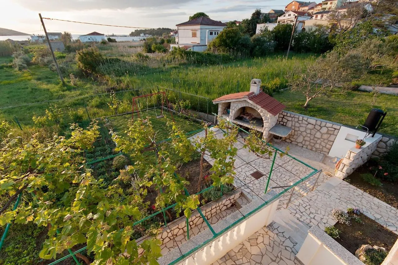 Apartment Lopar 12 Croatia