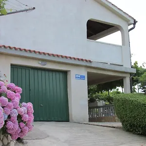  Apartmán Roza